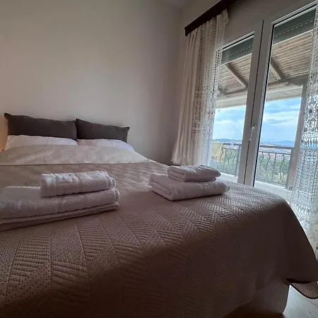 Kyriakos * נאה רודה